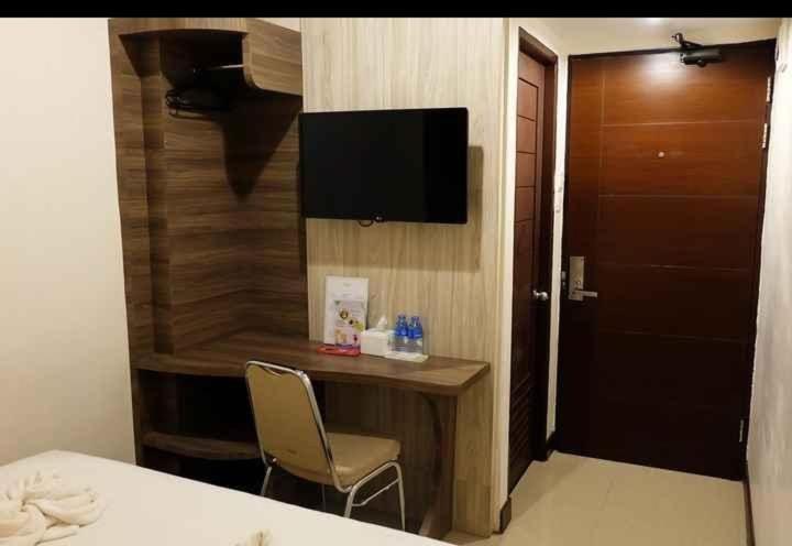 Hotel My Home Sintang מראה חיצוני תמונה